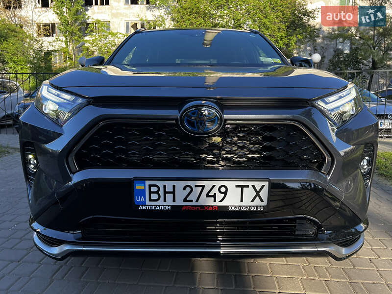 Внедорожник / Кроссовер Toyota RAV4 2022 в Одессе