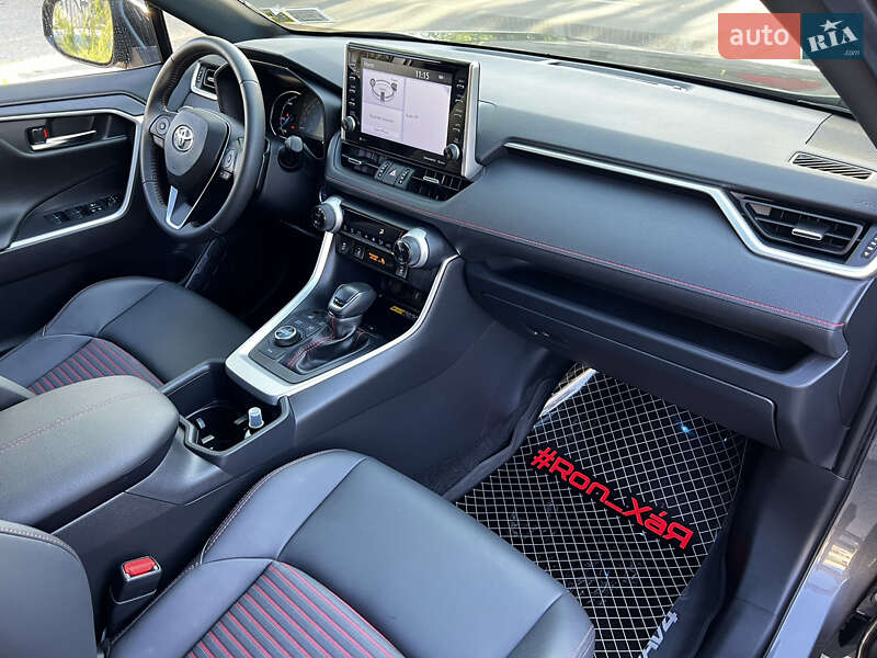 Внедорожник / Кроссовер Toyota RAV4 2022 в Одессе