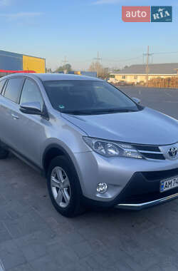 Внедорожник / Кроссовер Toyota RAV4 2013 в Житомире