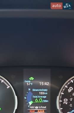 Позашляховик / Кросовер Toyota RAV4 2020 в  фото 17 Позашляховик / Кросовер Toyota RAV4 2020 в