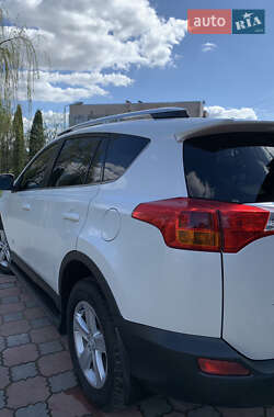 Внедорожник / Кроссовер Toyota RAV4 2013 в Чорткове