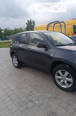 Внедорожник / Кроссовер Toyota RAV4 2008 в Ужгороде