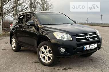 Внедорожник / Кроссовер Toyota RAV4 2009 в Межевой