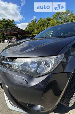 Внедорожник / Кроссовер Toyota RAV4 2013 в Львове