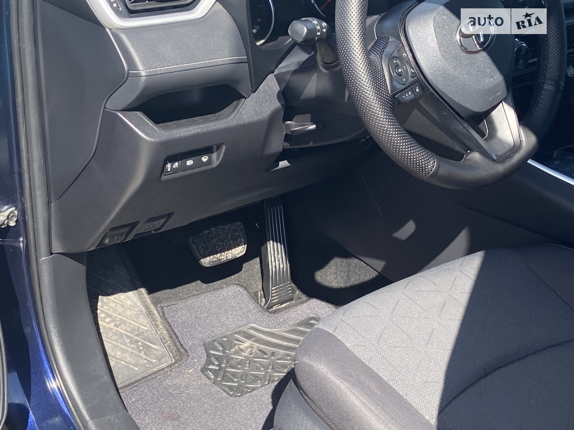 2021 Toyota RAV 4 - мініатюра 9