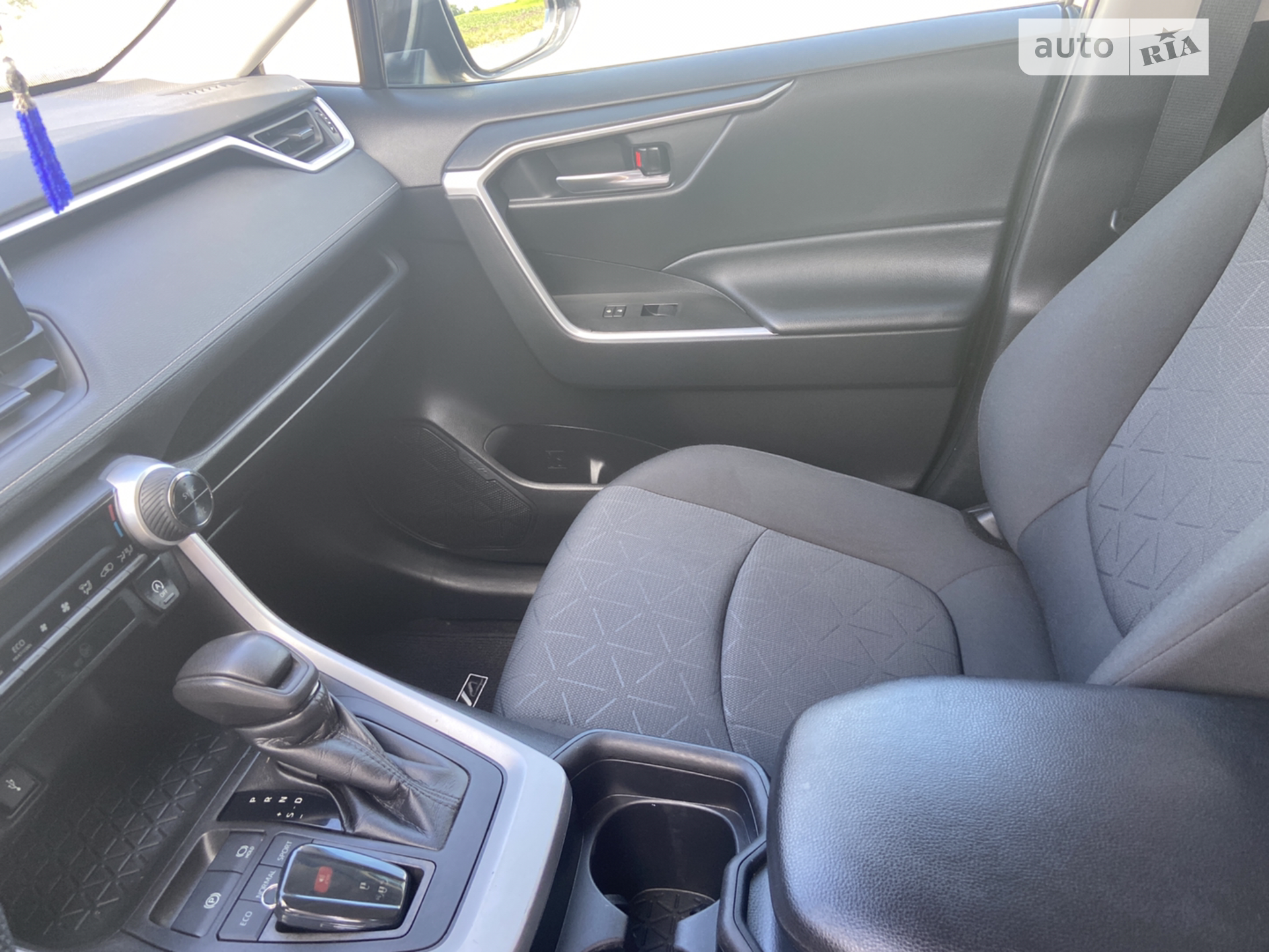 2021 Toyota RAV 4 - мініатюра 16