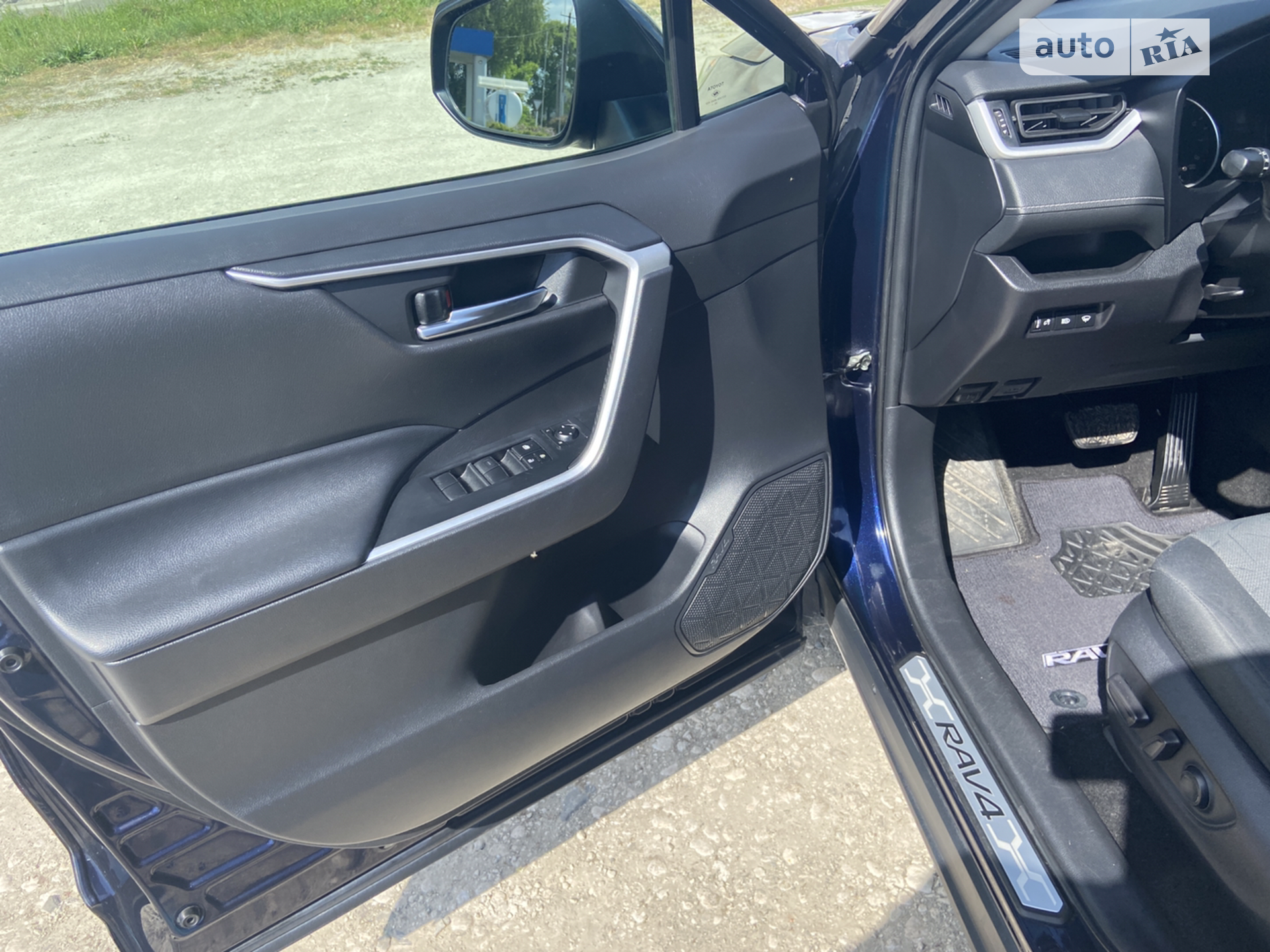 2021 Toyota RAV 4 - мініатюра 34