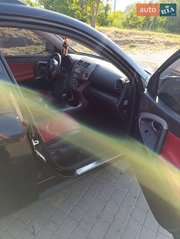 Внедорожник / Кроссовер Toyota RAV4 2007 в Одессе