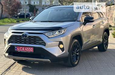 Позашляховик / Кросовер Toyota RAV4 2020 в Одесі