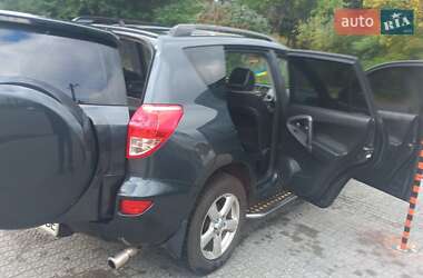 Внедорожник / Кроссовер Toyota RAV4 2007 в Полтаве