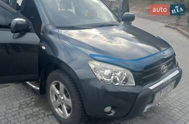 Внедорожник / Кроссовер Toyota RAV4 2007 в Полтаве