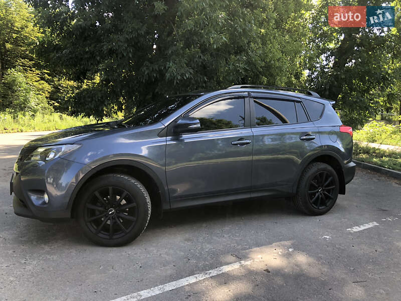 Toyota RAV4 2014