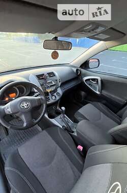 Внедорожник / Кроссовер Toyota RAV4 2008 в Виннице