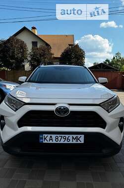 Позашляховик / Кросовер Toyota RAV4 2019 в Києві