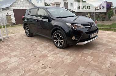 Внедорожник / Кроссовер Toyota RAV4 2015 в Ивано-Франковске