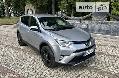 Внедорожник / Кроссовер Toyota RAV4 2017 в Львове