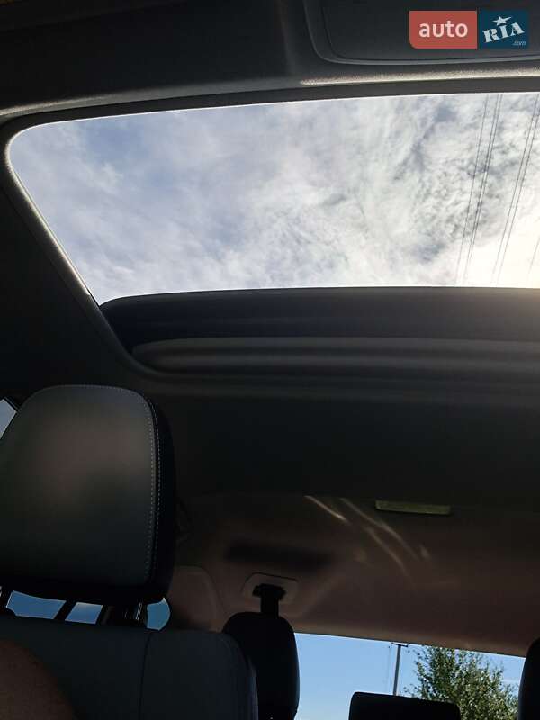 Позашляховик / Кросовер Toyota RAV4 2017 в Житомирі фото 17 Позашляховик / Кросовер Toyota RAV4 2017 в Житомирі