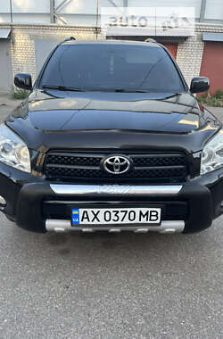 Позашляховик / Кросовер Toyota RAV4 2007 в Харкові