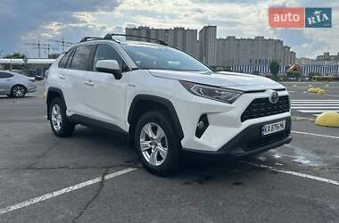 Позашляховик / Кросовер Toyota RAV4 2019 в Києві