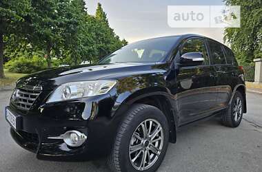 Внедорожник / Кроссовер Toyota RAV4 2012 в Черкассах