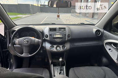 Внедорожник / Кроссовер Toyota RAV4 2008 в Полтаве