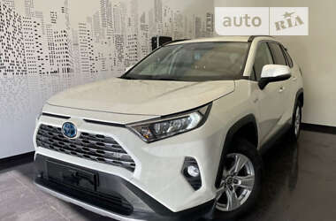 Позашляховик / Кросовер Toyota RAV4 2020 в Львові