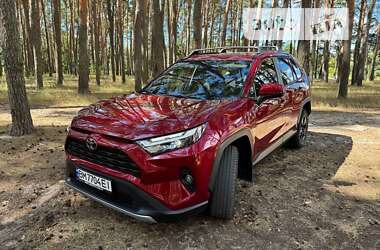 Внедорожник / Кроссовер Toyota RAV4 2022 в Сумах