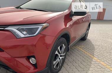 Внедорожник / Кроссовер Toyota RAV4 2016 в Львове