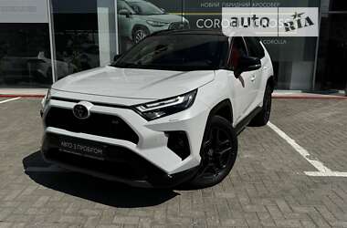 Внедорожник / Кроссовер Toyota RAV4 2023 в Сумах