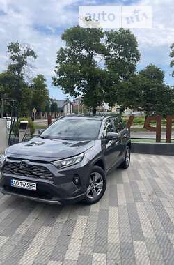 Внедорожник / Кроссовер Toyota RAV4 2022 в Ужгороде