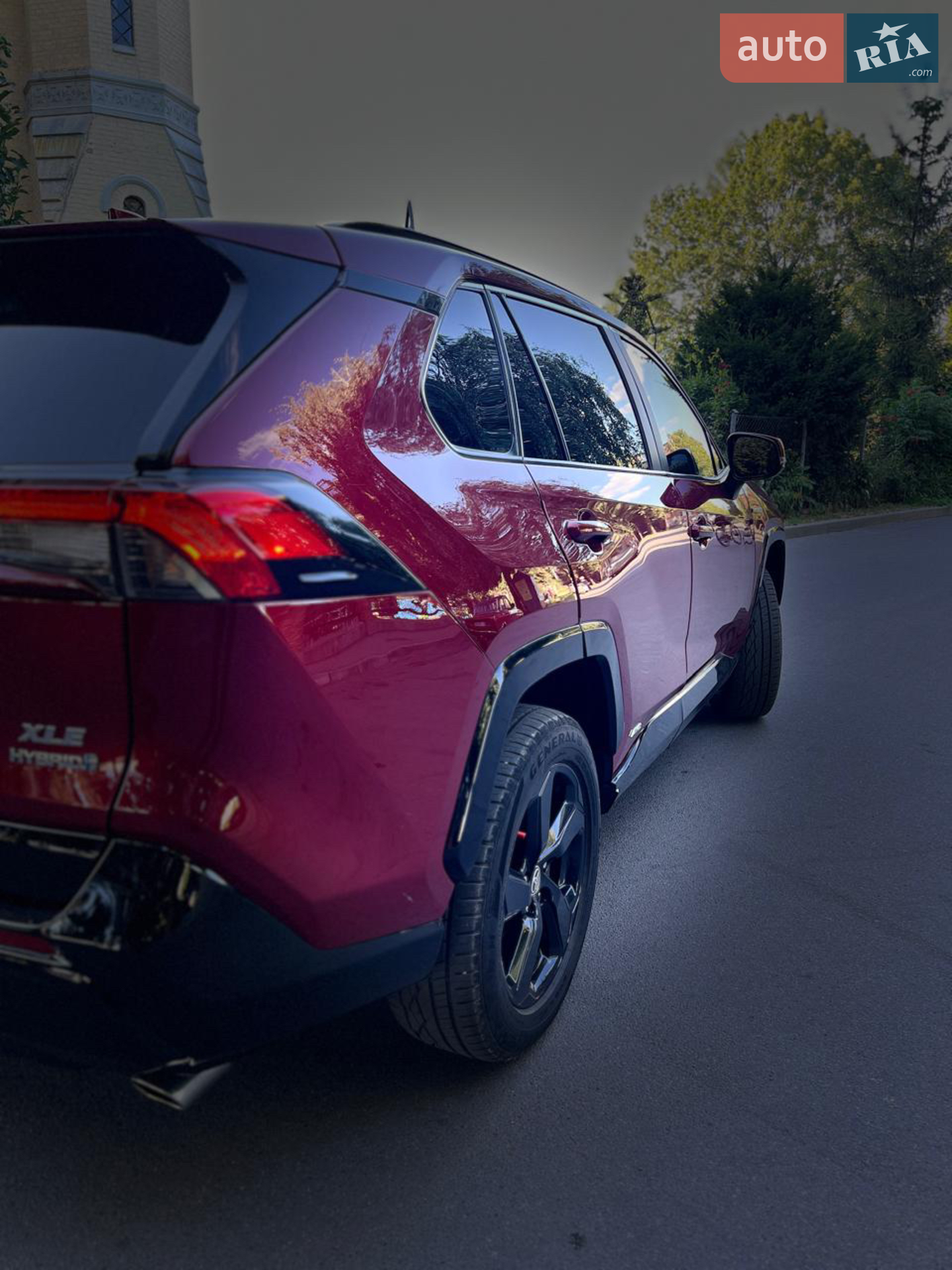 2021 Toyota RAV 4 - мініатюра 17