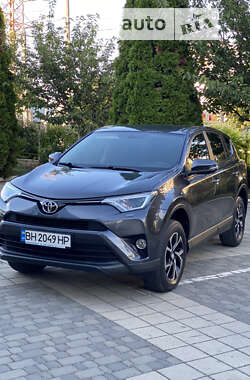 Позашляховик / Кросовер Toyota RAV4 2017 в Одесі