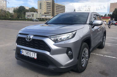 Внедорожник / Кроссовер Toyota RAV4 2020 в Белой Церкви