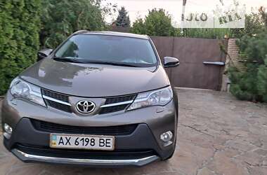 Внедорожник / Кроссовер Toyota RAV4 2013 в Харькове