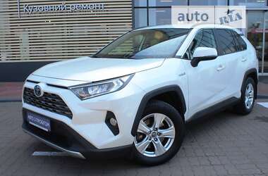 Внедорожник / Кроссовер Toyota RAV4 2018 в Киеве