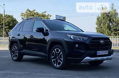 Внедорожник / Кроссовер Toyota RAV4 2018 в Днепре