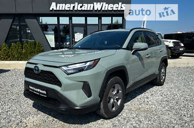 Позашляховик / Кросовер Toyota RAV4 2023 в Чернівцях