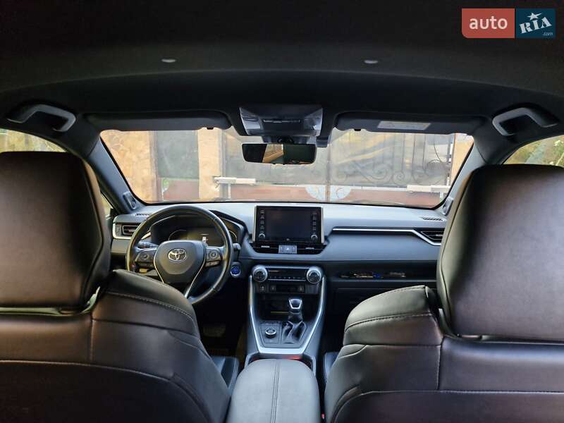 Позашляховик / Кросовер Toyota RAV4 2020 в Хмельницькому фото 10 Позашляховик / Кросовер Toyota RAV4 2020 в Хмельницькому