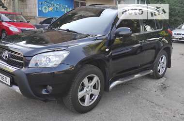 Внедорожник / Кроссовер Toyota RAV4 2006 в Киеве