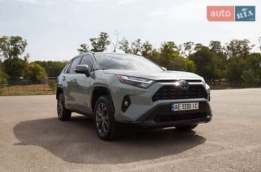 Внедорожник / Кроссовер Toyota RAV4 2023 в Днепре