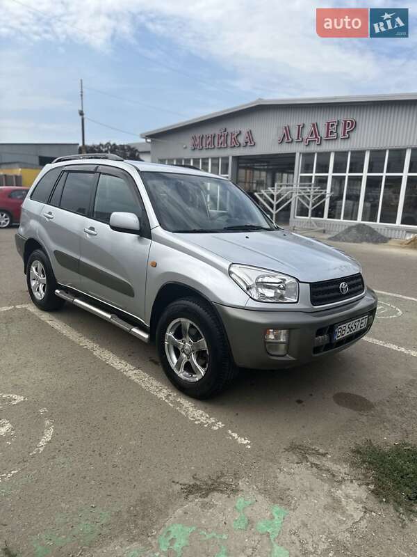 Toyota RAV4 2001