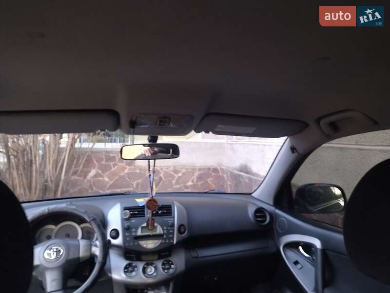 Позашляховик / Кросовер Toyota RAV4 2008 в Надвірній