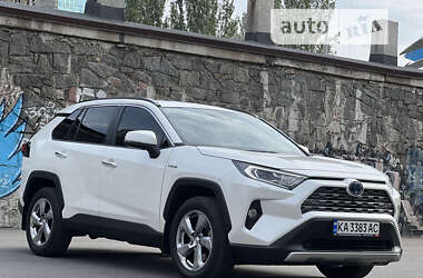 Внедорожник / Кроссовер Toyota RAV4 2021 в Днепре