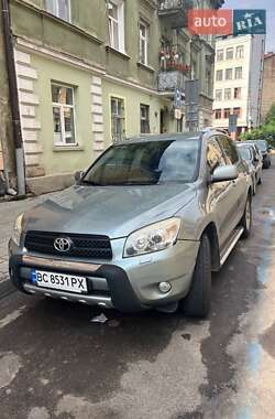 Внедорожник / Кроссовер Toyota RAV4 2007 в Львове