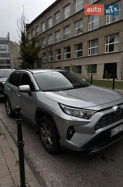 Внедорожник / Кроссовер Toyota RAV4 2022 в Львове