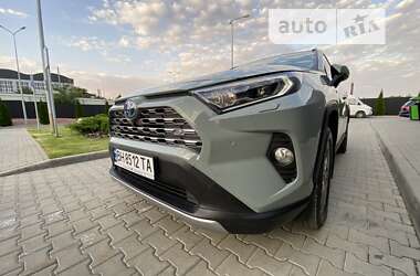 Позашляховик / Кросовер Toyota RAV4 2020 в Тернополі