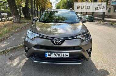 Внедорожник / Кроссовер Toyota RAV4 2016 в Днепре