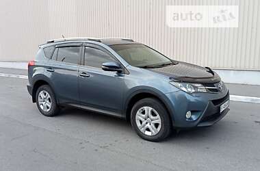 Внедорожник / Кроссовер Toyota RAV4 2013 в Полтаве