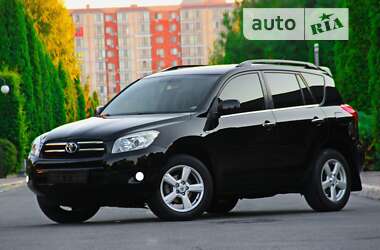 Позашляховик / Кросовер Toyota RAV4 2008 в Дніпрі