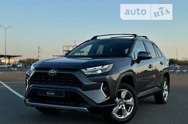 Позашляховик / Кросовер Toyota RAV4 2021 в Києві